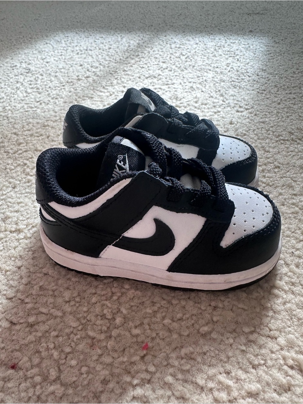 Nike Kids Black and White Low-Top Sneakers